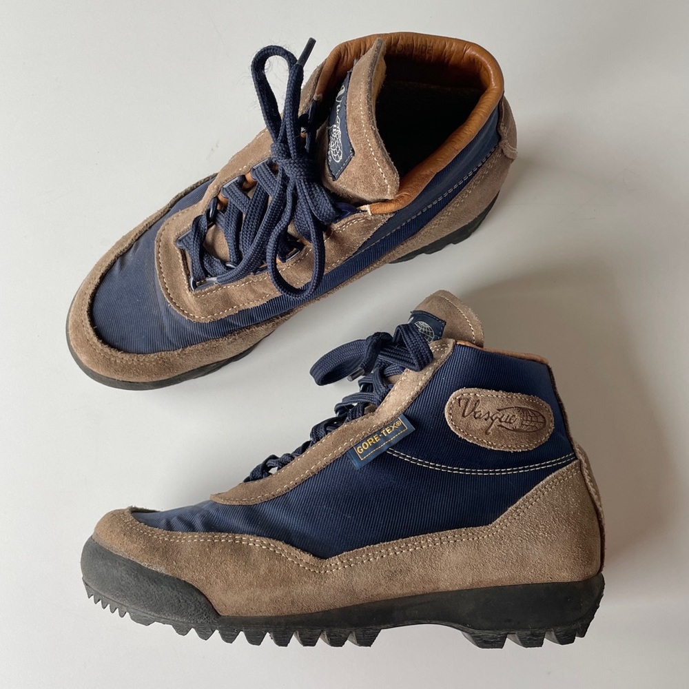 Vintage Women's Vasque Hiking Boots Made in Italy 7.5 Brown Suede Navy Gore-Tex